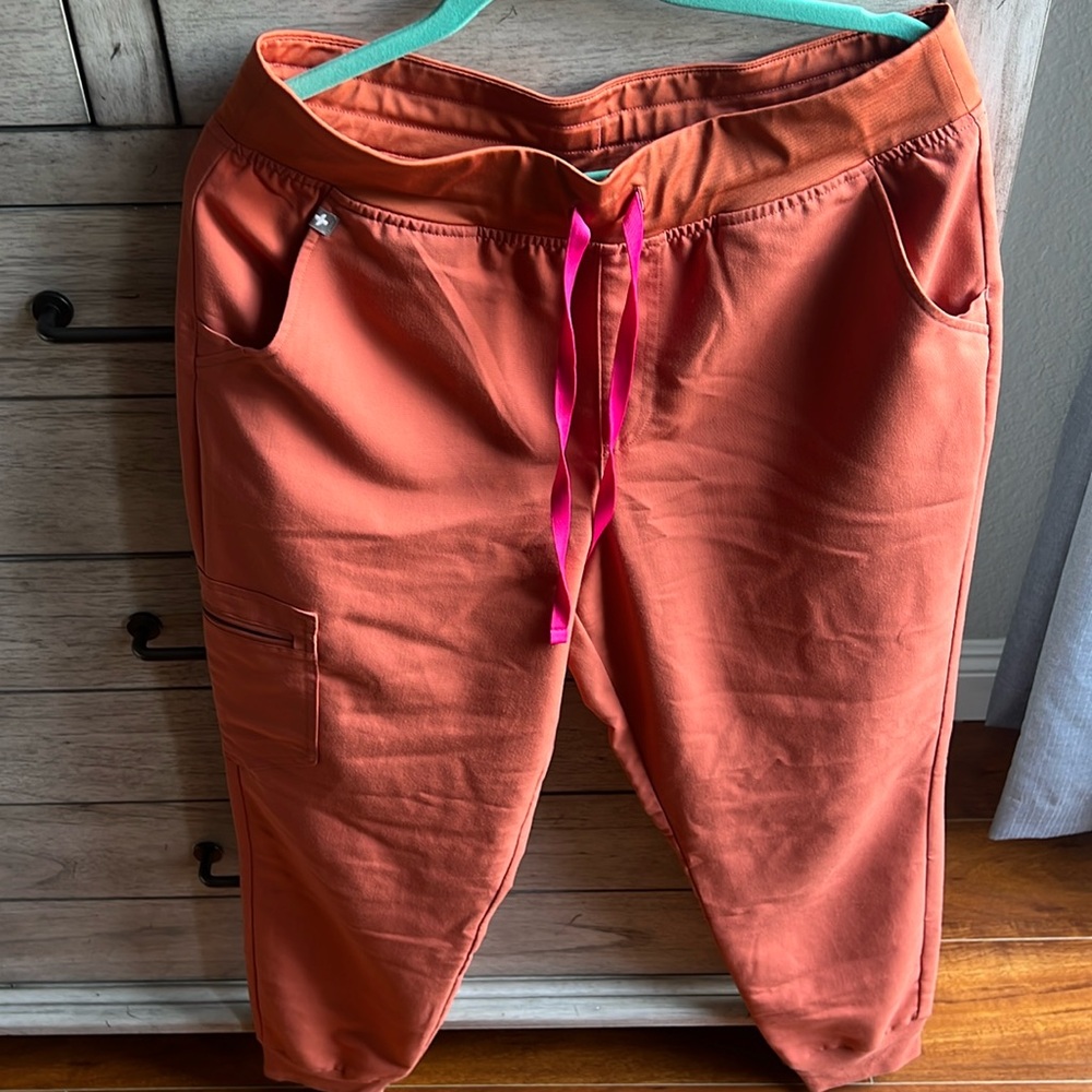 Zamora Jogger Scrub Pants™